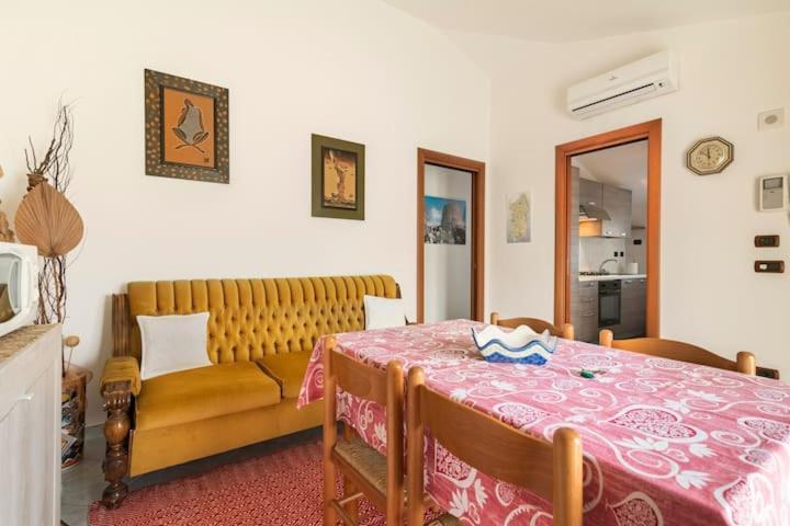 Casa Vacanze Nuraghe Talia Olmedo Kültér fotó